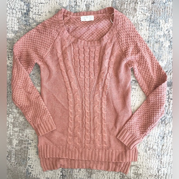 Pink Rose Sweaters - Pink Rose knit sweater size small